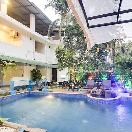 Candolim Sands Hotel Ngoại thất bức ảnh
