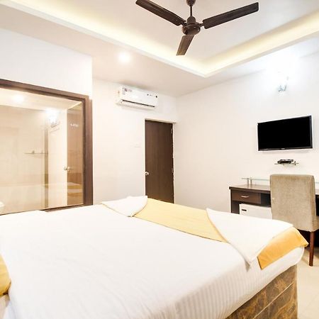 Candolim Sands Hotel Ngoại thất bức ảnh