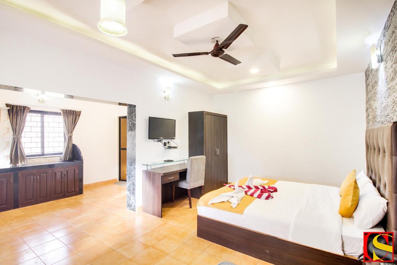Candolim Sands Hotel Ngoại thất bức ảnh