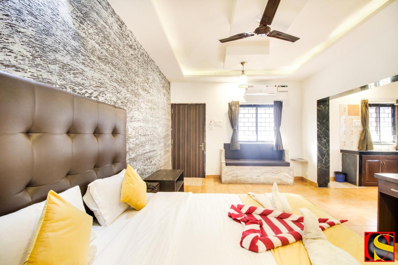 Candolim Sands Hotel Ngoại thất bức ảnh