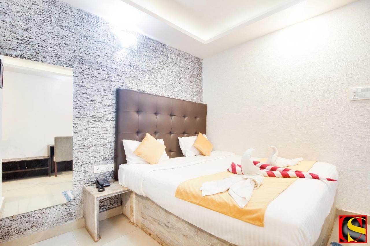 Candolim Sands Hotel Ngoại thất bức ảnh