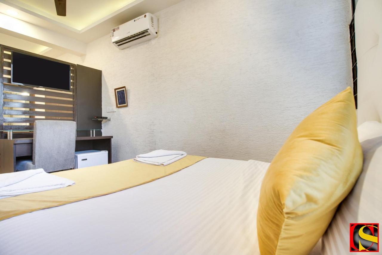 Candolim Sands Hotel Ngoại thất bức ảnh