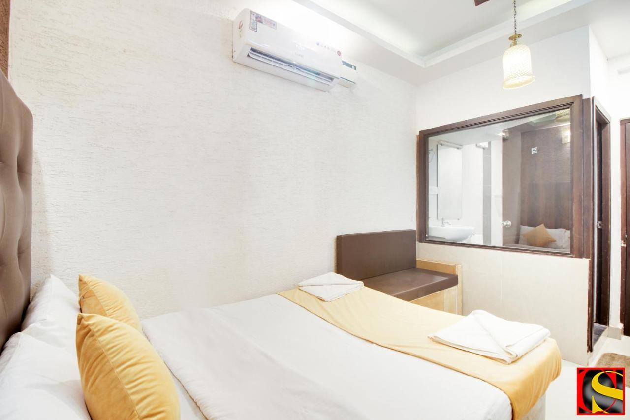 Candolim Sands Hotel Ngoại thất bức ảnh