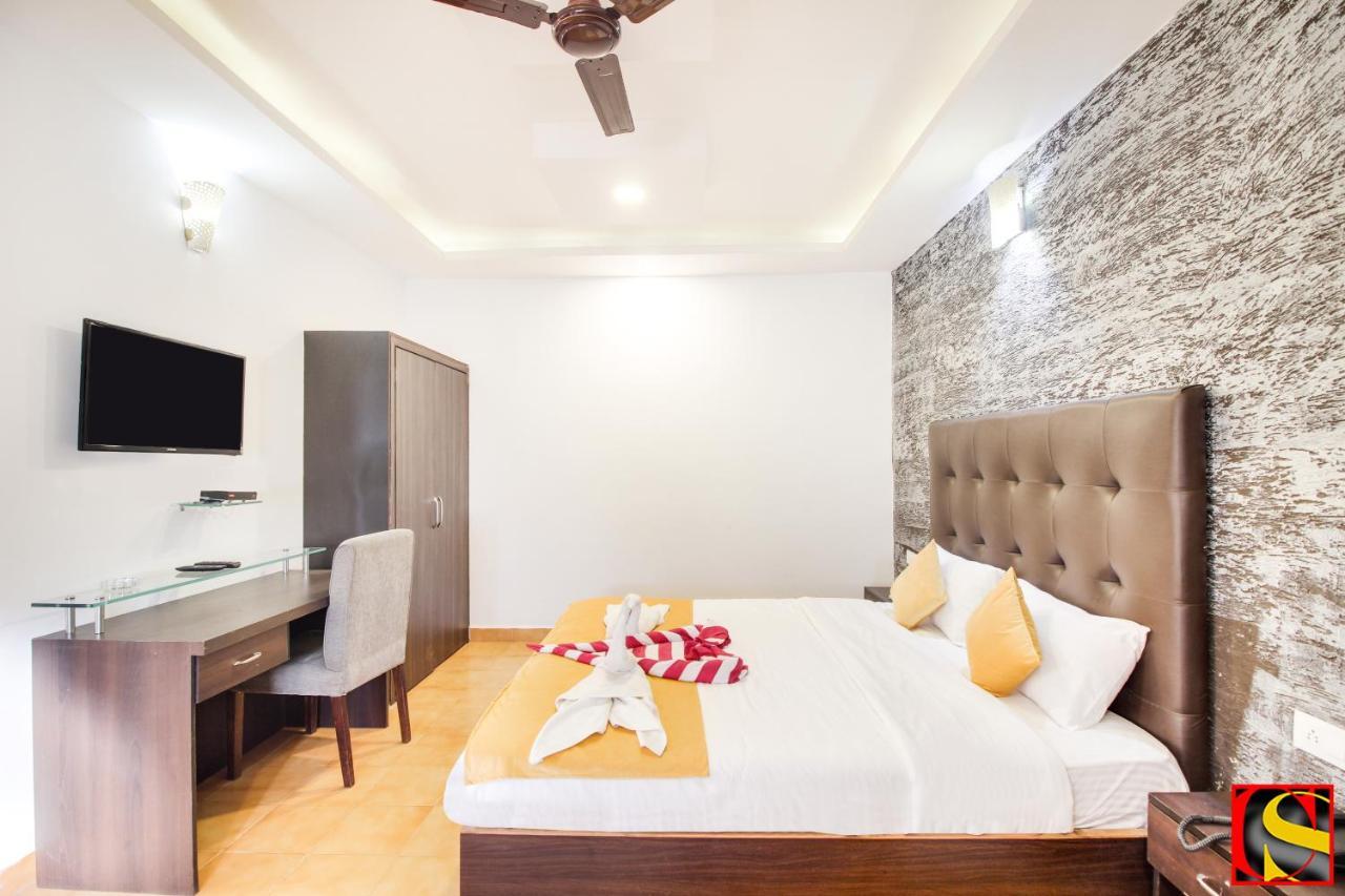 Candolim Sands Hotel Ngoại thất bức ảnh
